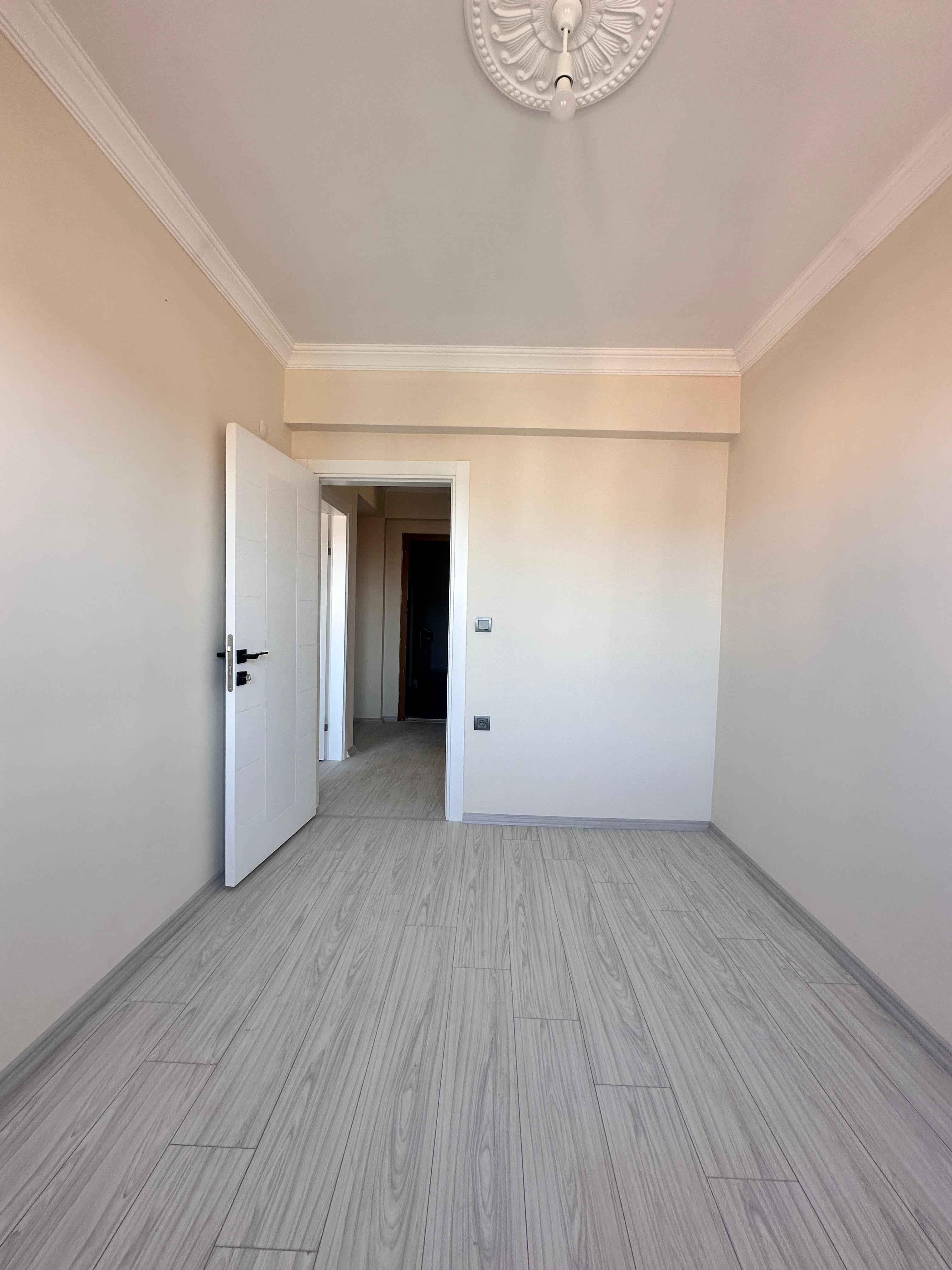 MABEL GAYRİMENKUL BAHÇELİEVLER.MH GÜZEL DENİZ MANZARALI DAİRE